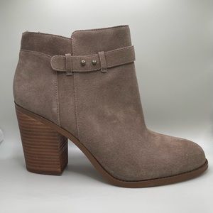 Sole Society Lyriq suede booties